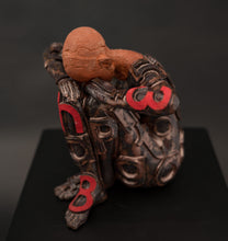 Załaduj obraz do przeglądarki galerii, RZEŹBA CERAMICZNA - UNI-FORMY XVII
